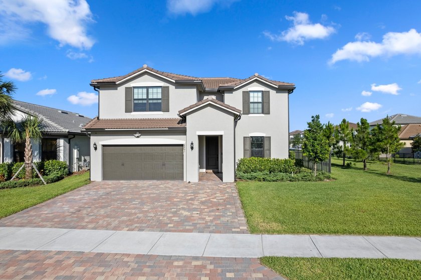 Lake views, luxury vibes, and loaded with space- welcome this 5 - photo 6