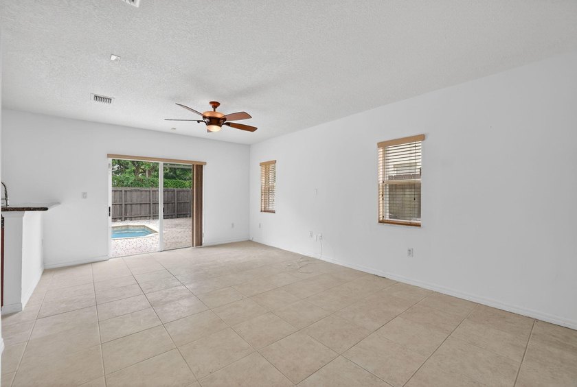 Welcome to this move-in-ready 3-bedroom, 2.5-bath home located - photo 15