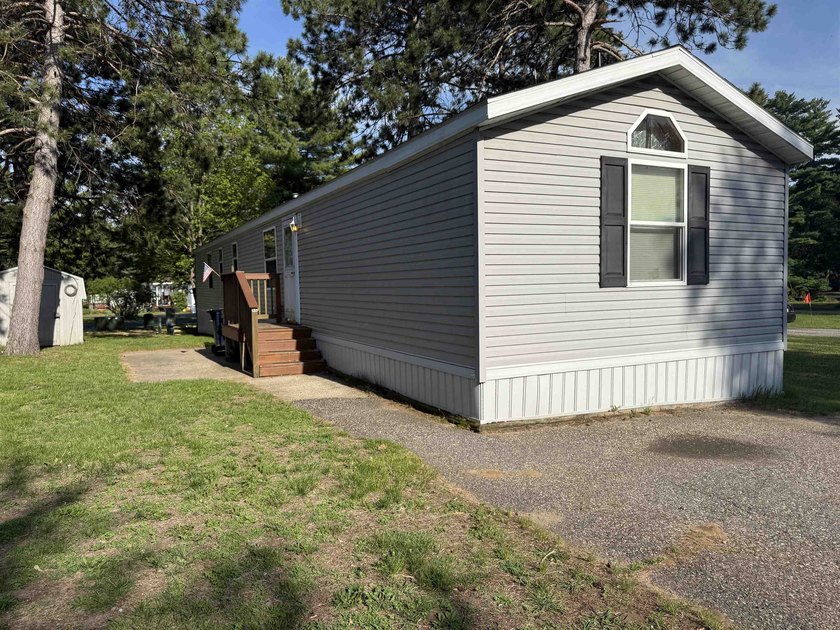 Welcome to this charming 3-bedroom, 2-bath home located in the - photo 25