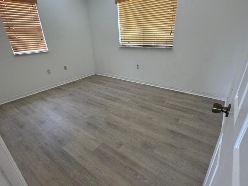 Welcome to this move-in-ready 3-bedroom, 2.5-bath home located - photo 43