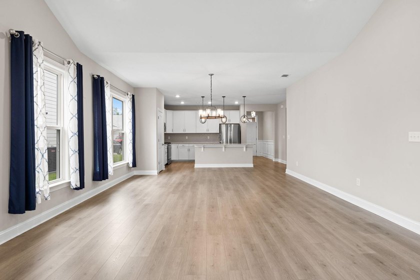 Better than new, this 3-bedroom, 2-bath home with a flexible - photo 12