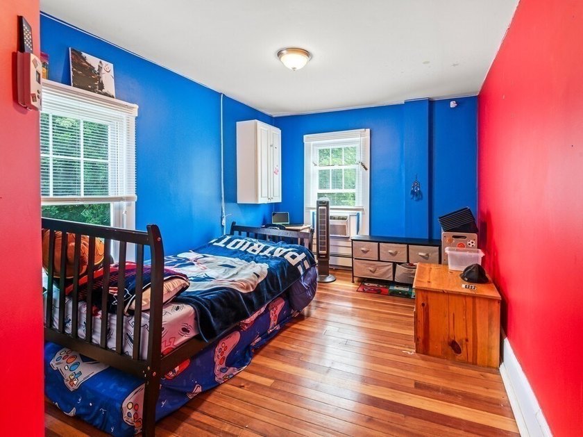 Homes with this much character, space, and charm don`t come - photo 21