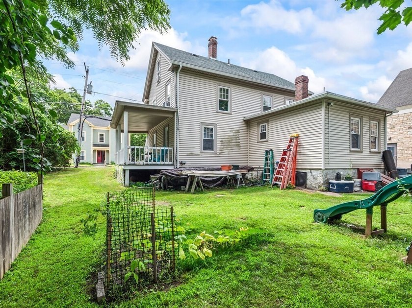Homes with this much character, space, and charm don`t come - photo 36