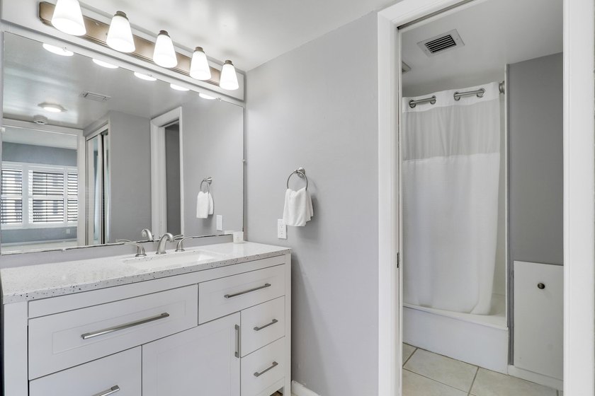 Welcome to Yacht Club Drive! This 32 unit building offers - photo 13