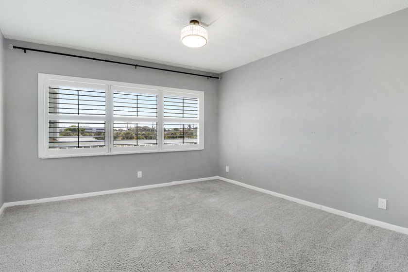 Welcome to Yacht Club Drive! This 32 unit building offers - photo 16