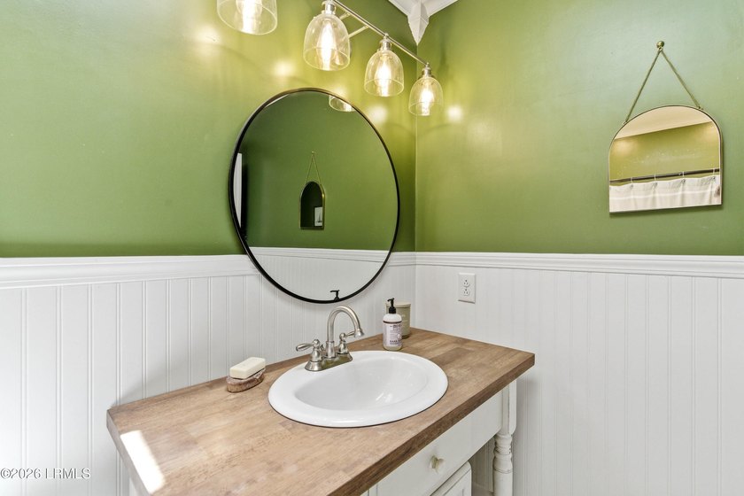 Nestled on a spacious corner lot in a private cul-de-sac, this - photo 28