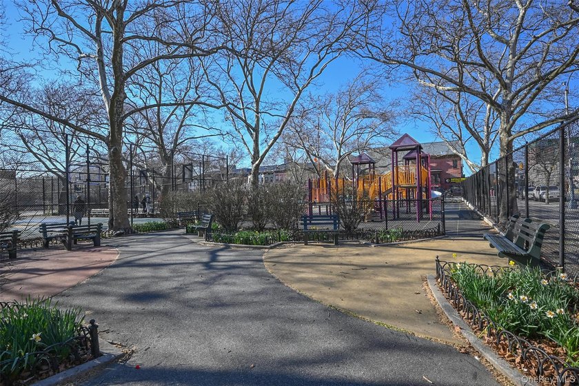 This classic four-story brownstone with beautiful architectural - photo 13