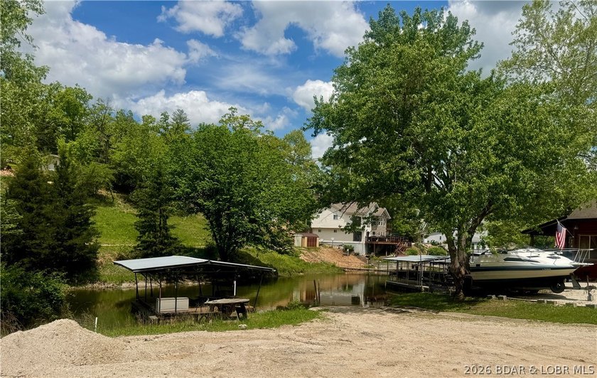 This lake access cabin is perfect for the serious fisherman or - photo 39