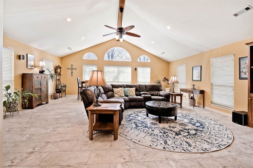 Welcome to this beautiful well-maintained home that blends - photo 5