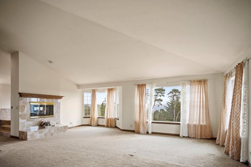 $900,000 Reduced! $582/ft By far the lowest priced home in - photo 34