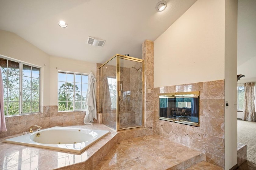 $900,000 Reduced! $582/ft By far the lowest priced home in - photo 37