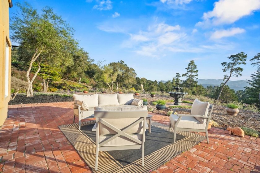 $900,000 Reduced! $582/ft By far the lowest priced home in - photo 50