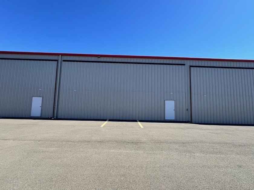 Ground lease for Hangar B13 at Hayward Executive Airport (KHWD) - photo 3