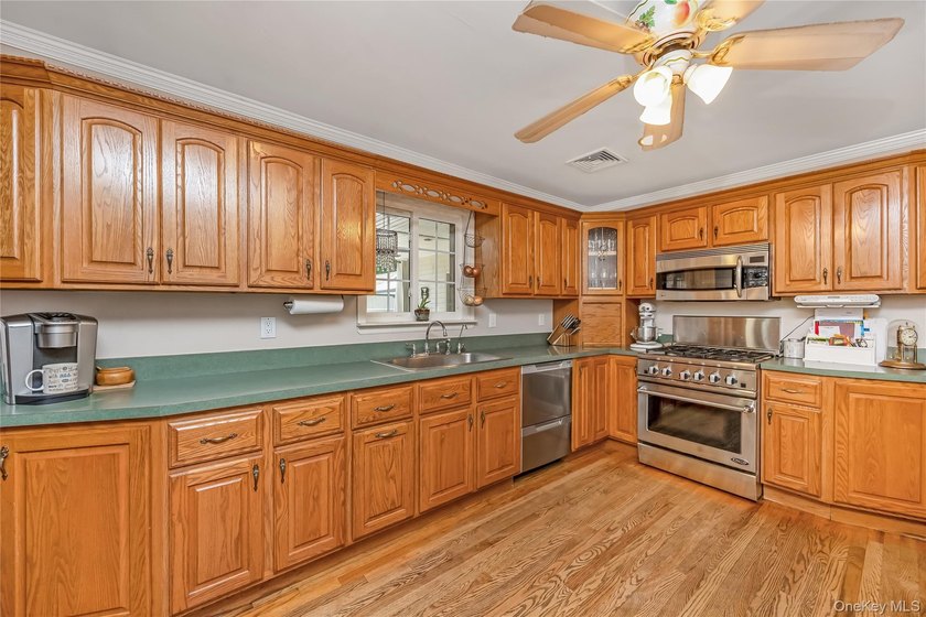Experience luxury living in this sprawling custom Center Hall - photo 18