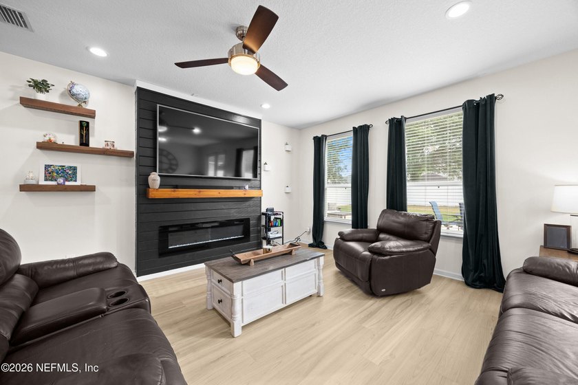 Imagine settling into your first home without a single worry! - photo 4