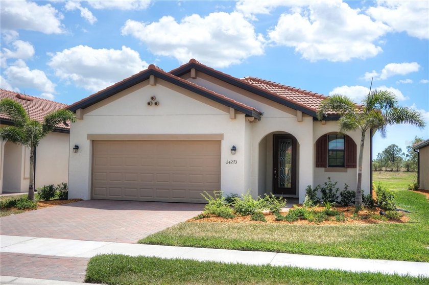 This home just built in 2022 and now available for quick move in - photo 2