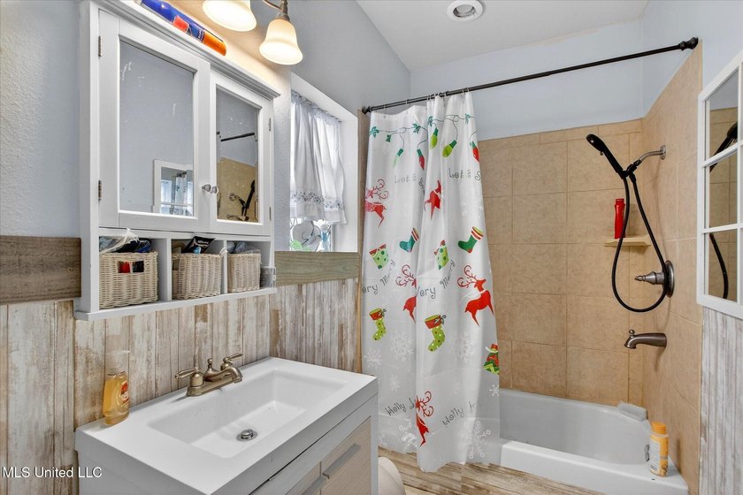 Ideal for investors seeking a versatile opportunity near the Bay - photo 20