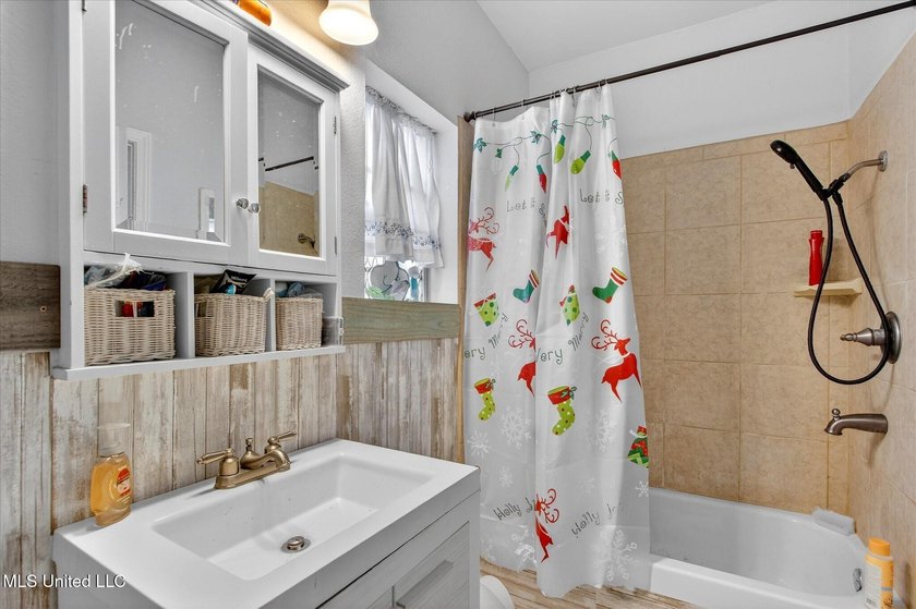 Ideal for investors seeking a versatile opportunity near the Bay - photo 27