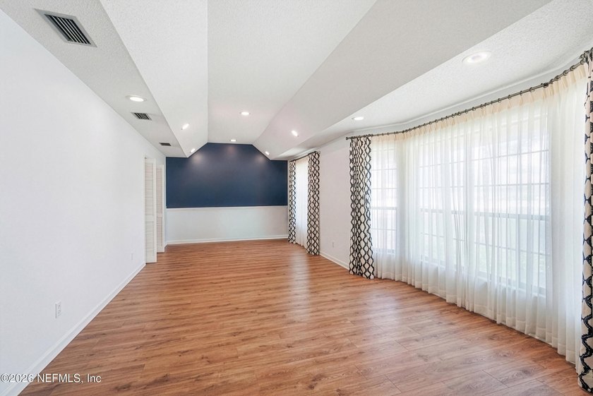 Exceptional, one level home located on Pine Lake in the highly - photo 8