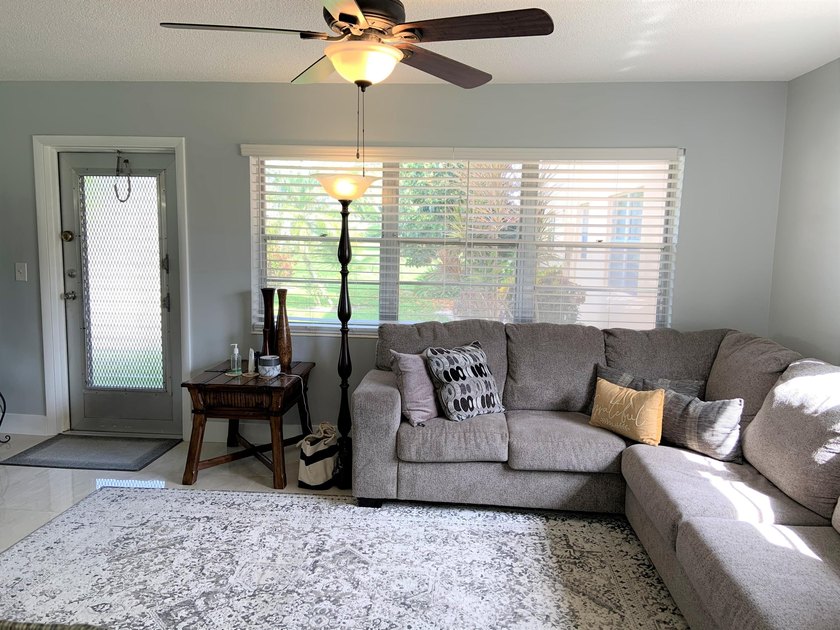 DON'T MISS OUT ON THIS SPECTACULAR TURNKEY GROUND FLOOR, CORNER - photo 9