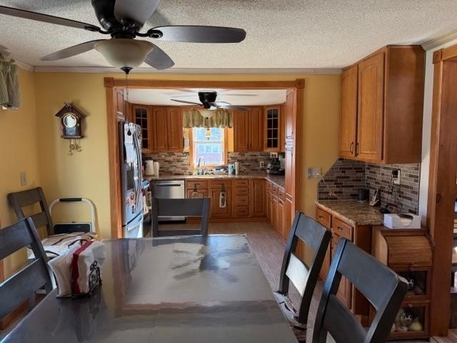 This charming and beautifully updated 1988 doublewide - photo 11
