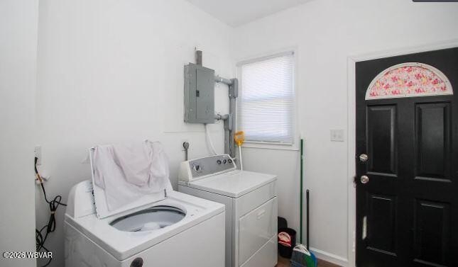 Looking to grow your investment portfolio? This well-maintained - photo 12