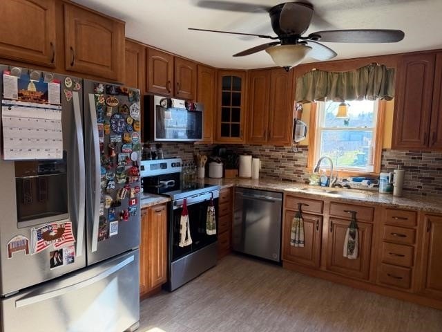 This charming and beautifully updated 1988 doublewide - photo 19