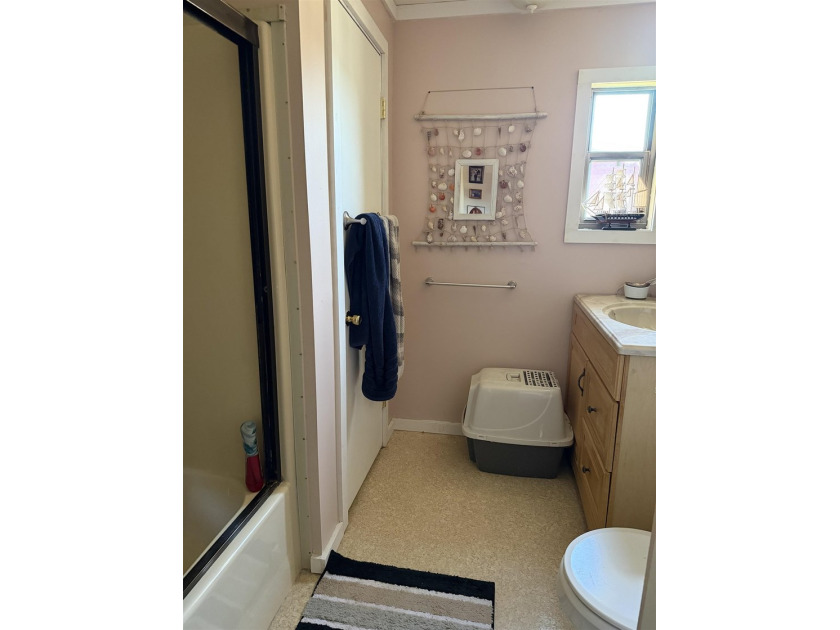 This charming and beautifully updated 1988 doublewide - photo 24
