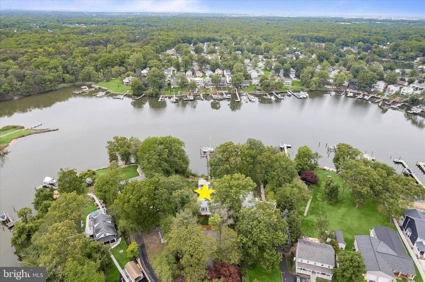 Set along the sheltered banks of Stony Creek, this nearly - photo 31