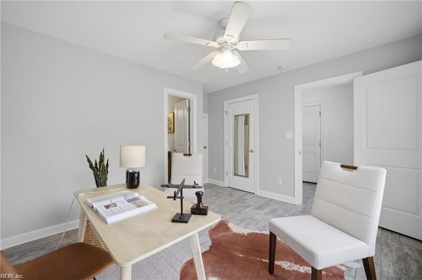 Affordable beach living in Shadowlawn. Beautiful two-unit - photo 4