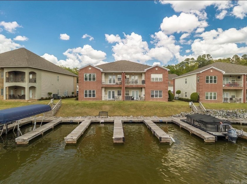 Lakefront Condo on Lake Hamilton - Boat Slip Included! Wake up - photo 37