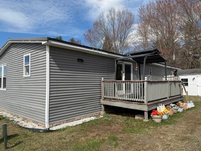 This charming and beautifully updated 1988 doublewide - photo 49