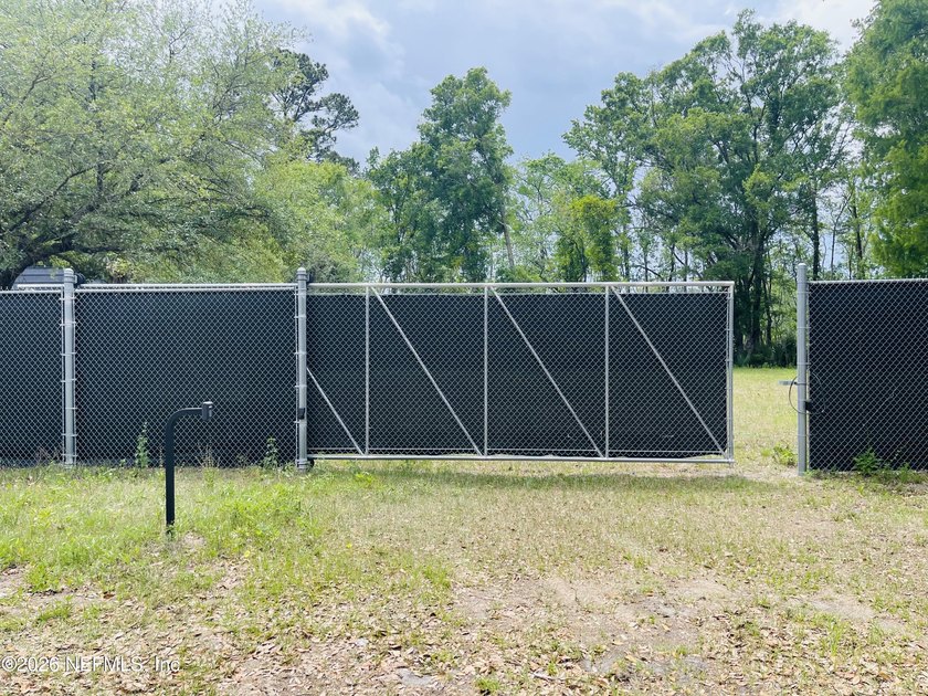Excellent location off Beach Blvd. Cleared commercial lot ready - photo 9
