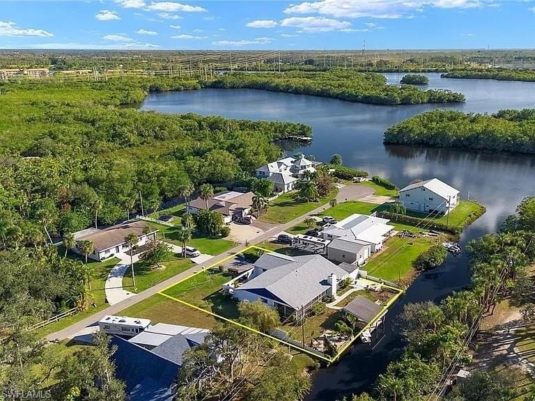 Waterfront Gulf-Access Living! This beautifully maintained - photo 25