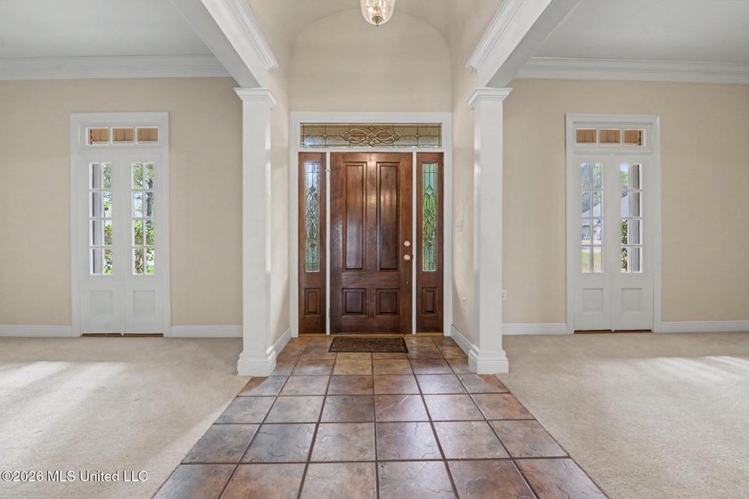 This beautiful home showcases a thoughtfully designed layout - photo 6