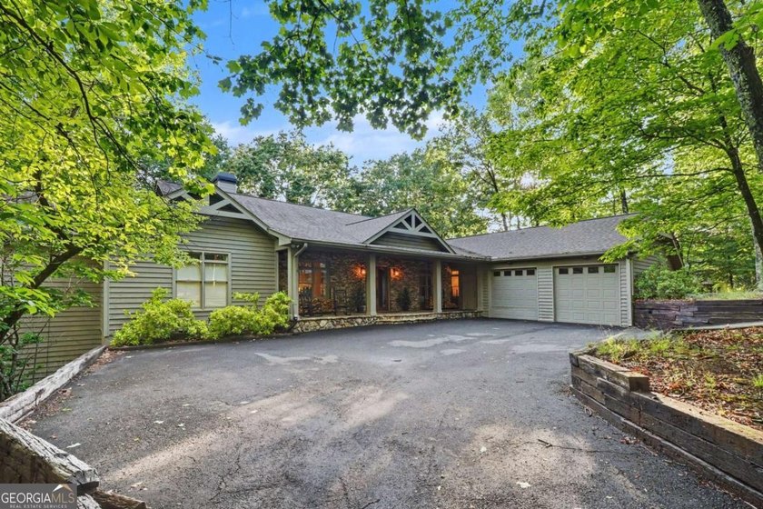 From the moment you step inside, soaring vaulted ceilings and a - photo 45