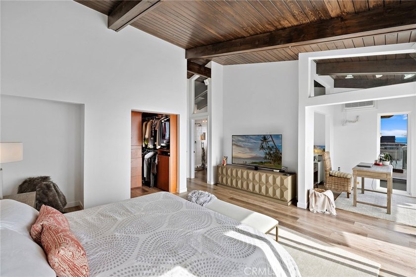Available July 2026 then Sept 1 long or short term Perched on - photo 16