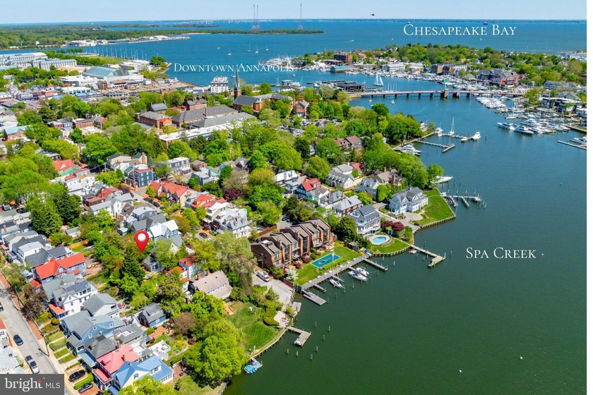 This exceptional Historic District home combines the charm of a - photo 2