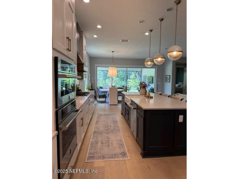 Exceptional Toll Brothers Luxury Estate: Nestled within the - photo 6