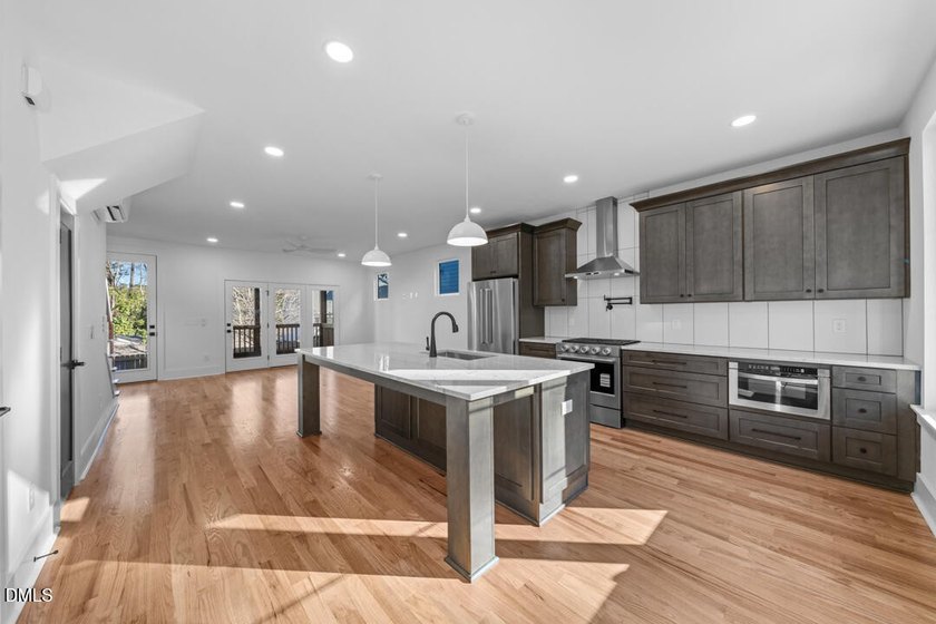 Now offering a 3-2-1 buydown w/ builder's preferred lender! It's - photo 3
