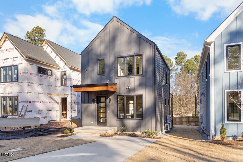 Now offering a 3-2-1 buydown w/ builder's preferred lender! It's - photo 5