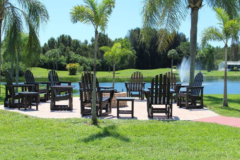 Welcome to your perfect sunny Florida getaway! This beautifully - photo 24
