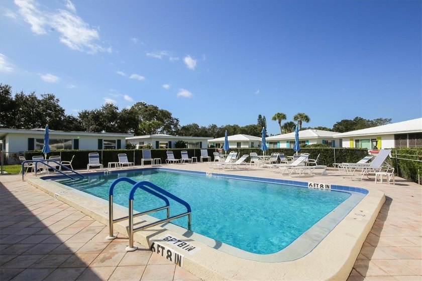 Located in the heart of Sarasota, this desirable 55+ community - photo 30