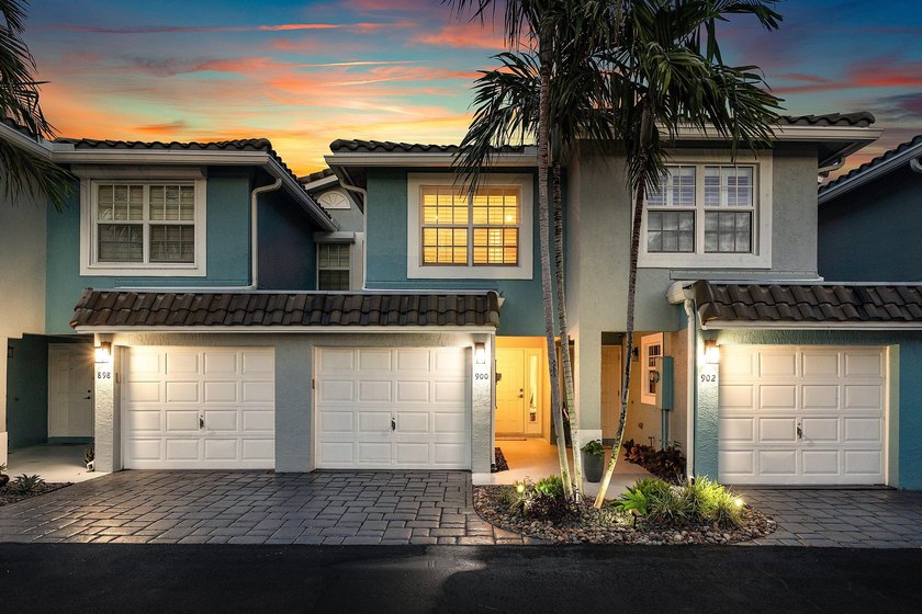 DIRECT MAIN INTRACOASTAL WATERWAY LIVING! Rarely available and - photo 35