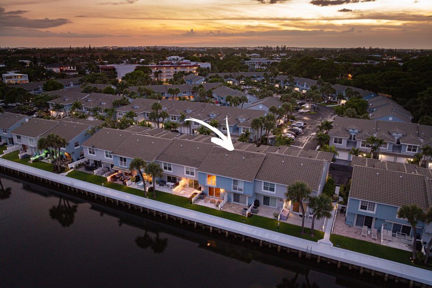 DIRECT MAIN INTRACOASTAL WATERWAY LIVING! Rarely available and - photo 47