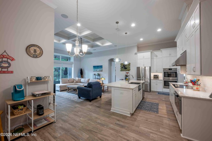 Welcome to 497 Pescado Drive in the prestigious Madeira - photo 10