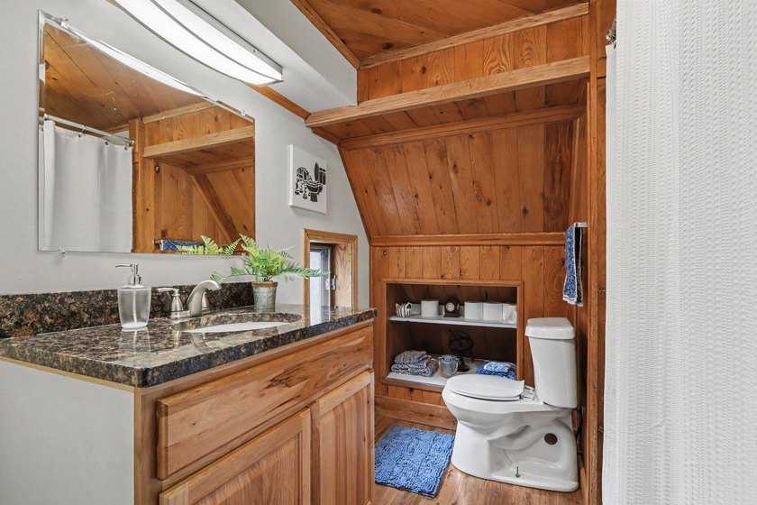 Charming converted barn home on 18 private acres, perfect for - photo 21