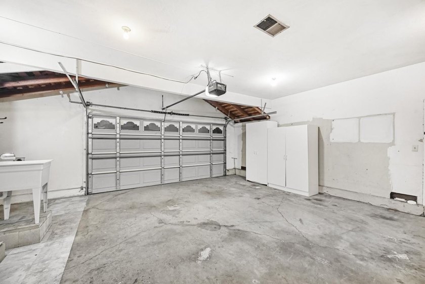 Total 1,694 SF of living area, including additional 260 SF bonus - photo 26