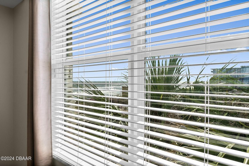WEEKLY RENTAL/ AIBNB POTENTIAL- SET AGAINST THE TRANQUIL - photo 31
