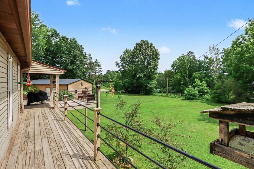 Charming converted barn home on 18 private acres, perfect for - photo 33